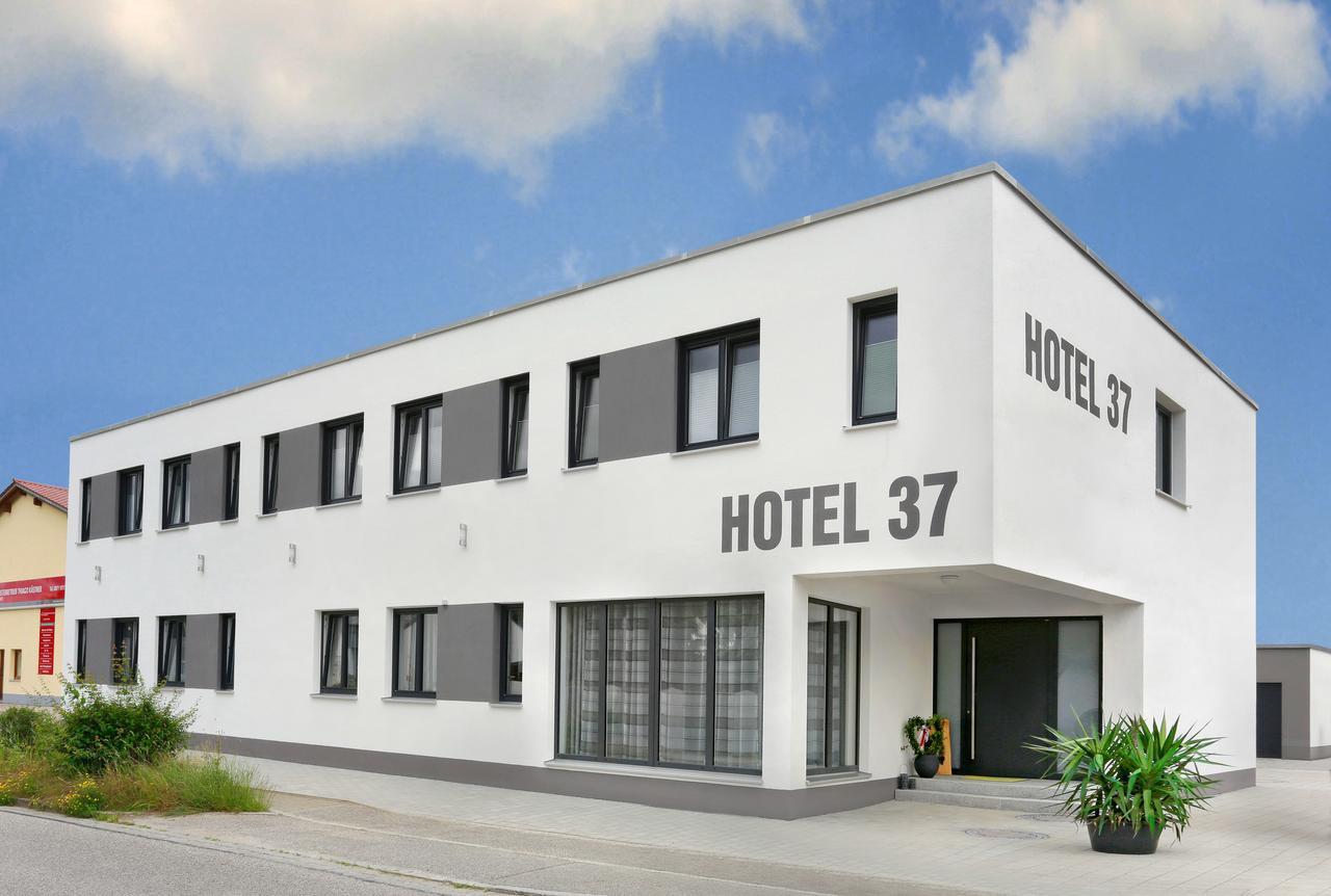 37 3* Landshut