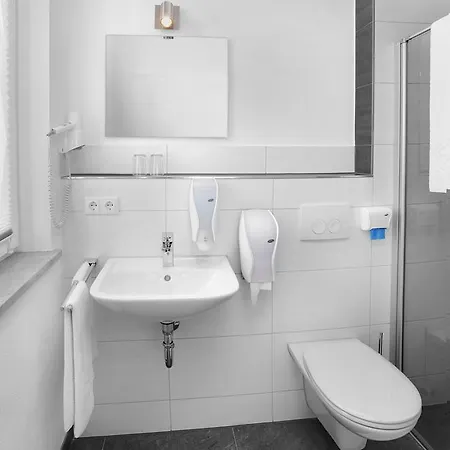 Hotel 37 Landshut Buitenkant foto